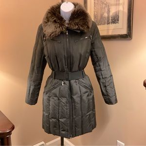 Lauren Ralph Lauren black 3/4 belted puffer jacket w/detachable fur collar Small